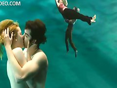 Evan Rachel Wood Totally Naked Underwater