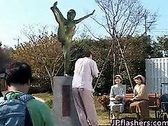 Crazy Japanese bronze statue moves