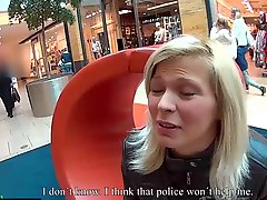 MallCuties Czech blonde girl buys the clothes