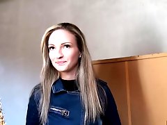 Melanie - Seducing a Hungarian Non-Professional