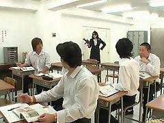 Horny Teacher Natsumi Kitahara Gets Gangbanged by her Students
