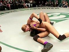 Nasty girls lick and finger pussies after fighting