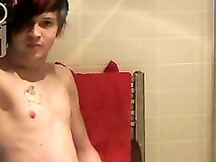 Super hot emo teen wanking his dick in mirror part5