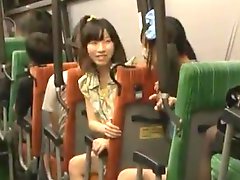 Pair Nice dolls oral-fuck Some Sleeping Guys cock in A Public Bus