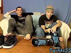 Two twinks sniff shoes and jerk off