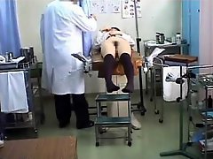 Girl climaxes during gynecological Examination