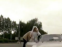 Retro Bride Gets Pumped With Dick At The Photo Shoot