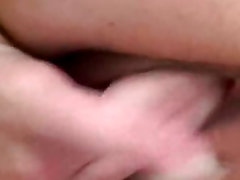 Lovely Jenna Jameson masturbating