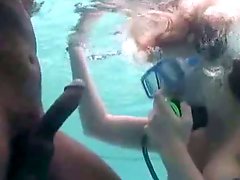 Interracial underwater sex